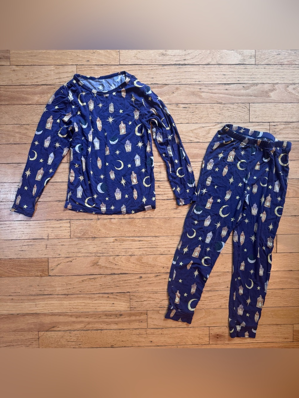 Bamboo Pajama Set size 5T 6T Small Noor Lantern Moon Long Sleeve Pants whimsical